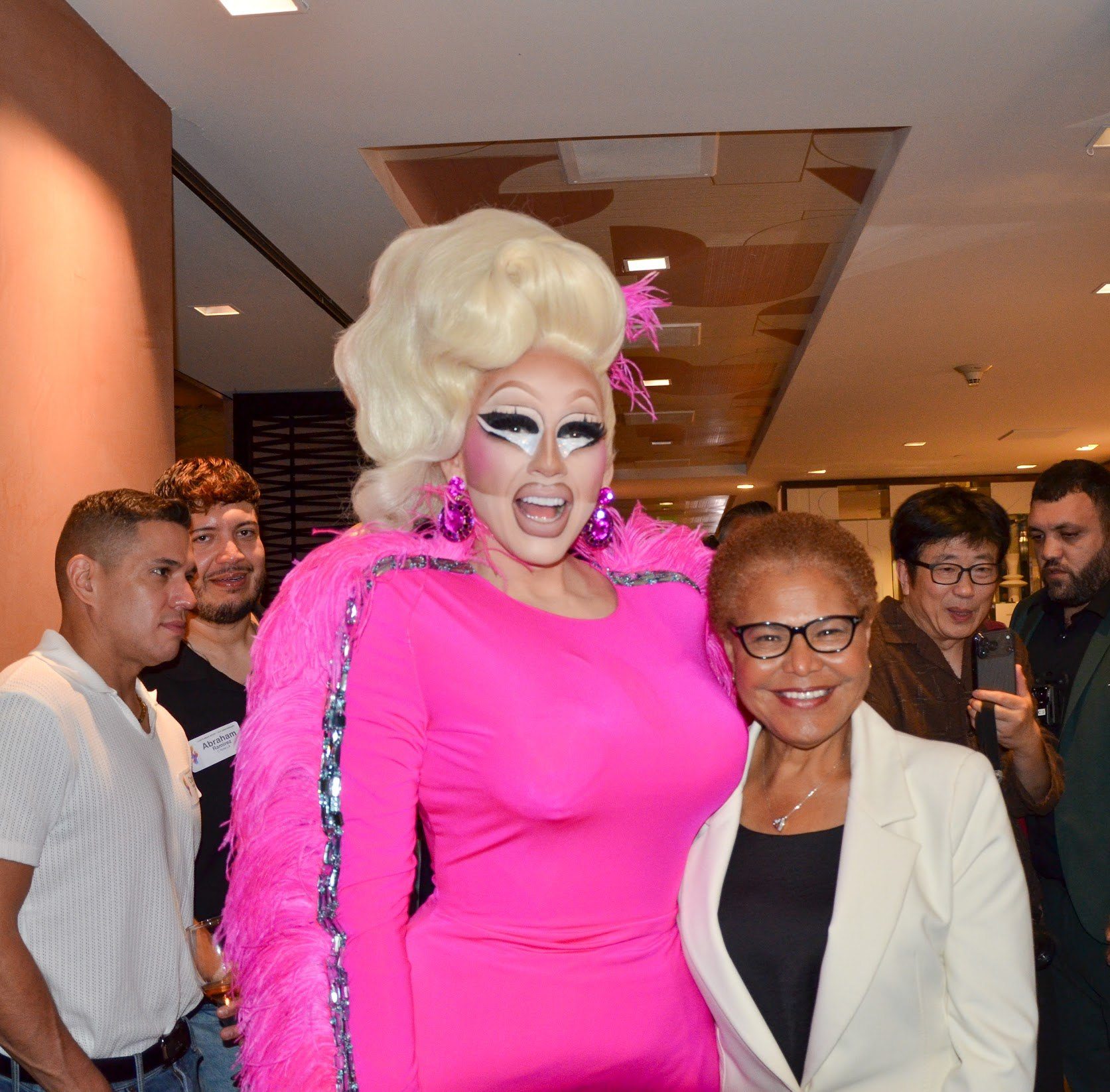 The honoree with an attendee after the award